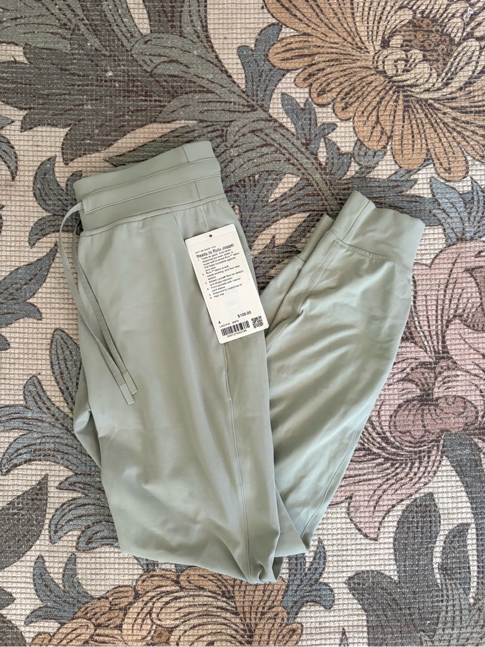 Lululemon Ready to Rulu Jogger